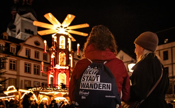 Gl&uuml;h-WeinStadtWandern  &copy; Koblenz-Touristik, Johannes Bruchhof
