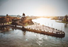 Das Deutsche Eck beim Sonnenuntergang im Herbst ©Koblenz-Touristik GmbH, Christian Görtz