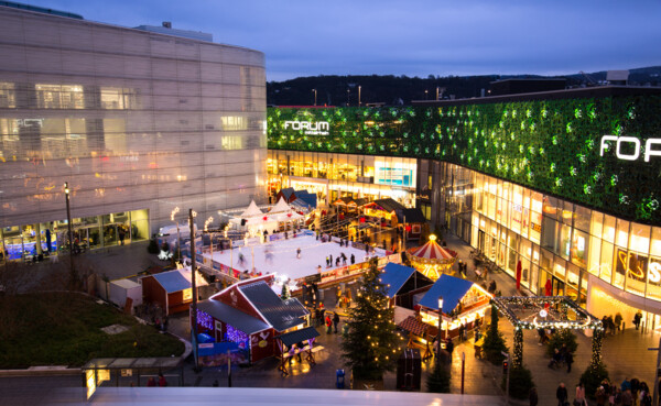 Koblenzer-Weihnachtsmarkt auf dem Zentralplatz ©Koblenz-Touristik GmbH, Henry Tornow