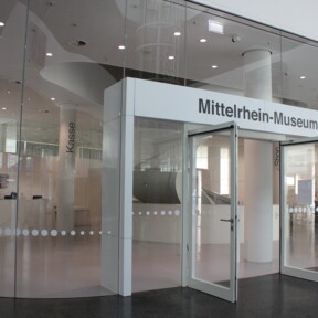 Haupteingang des Mittelrhein-Museums im Forum Confluentes © Koblenz-Touristik GmbH