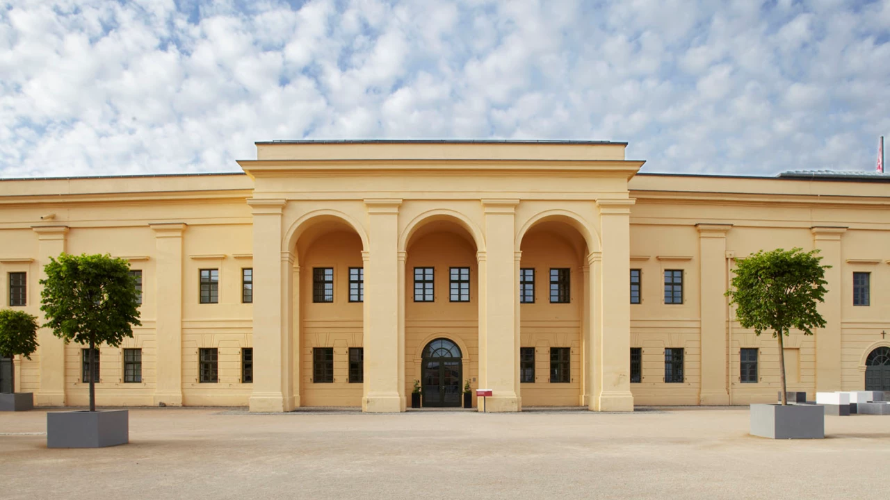 Haupteingang des Landesmuseums in Koblenz