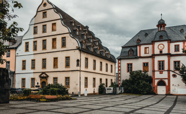 Bürresheimer Hof und Altes Kauf- und Danzhaus auf dem Florinsmarkt in Koblenz ©Koblenz-Touristik GmbH