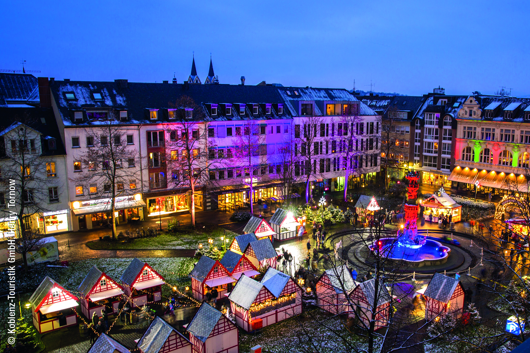 Koblenzer Weihnachtsmarkt auf dem Platz "am Plan" ©Koblenz-Touristik GmbH, Henry Tornow