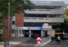 Einfahrt in das Parkhaus Altlöhrtor © B+B Parkhaus GmbH & Co. KG