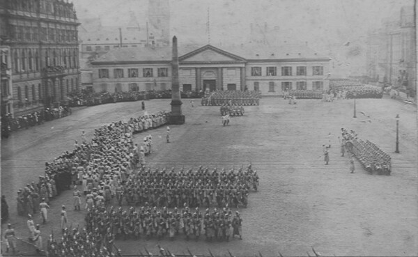 Kaiserparade auf Clemensplatz © Koblenz-Touristik GmbH