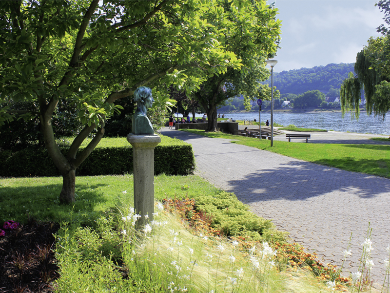 Die Rheinanlagen Flanieren Sie wie zu Kaisers Zeiten Visit.Koblenz