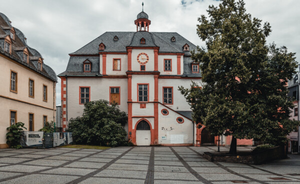 Altes Kauf- und Danzhaus in Koblenz neben dem gotischen Schöffenhaus ©Koblenz-Touristik GmbH