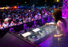 K&uuml;nstlerin Gabrielle Kwarteng bei Electronic Wine 2025 &copy; Koblenz-Touristik, Kai Myller