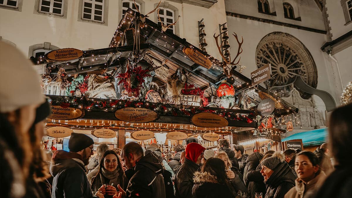 Weihnachtsmarkt in Koblenz &copy; Koblenz-Touristik GmbH, Janko.Media