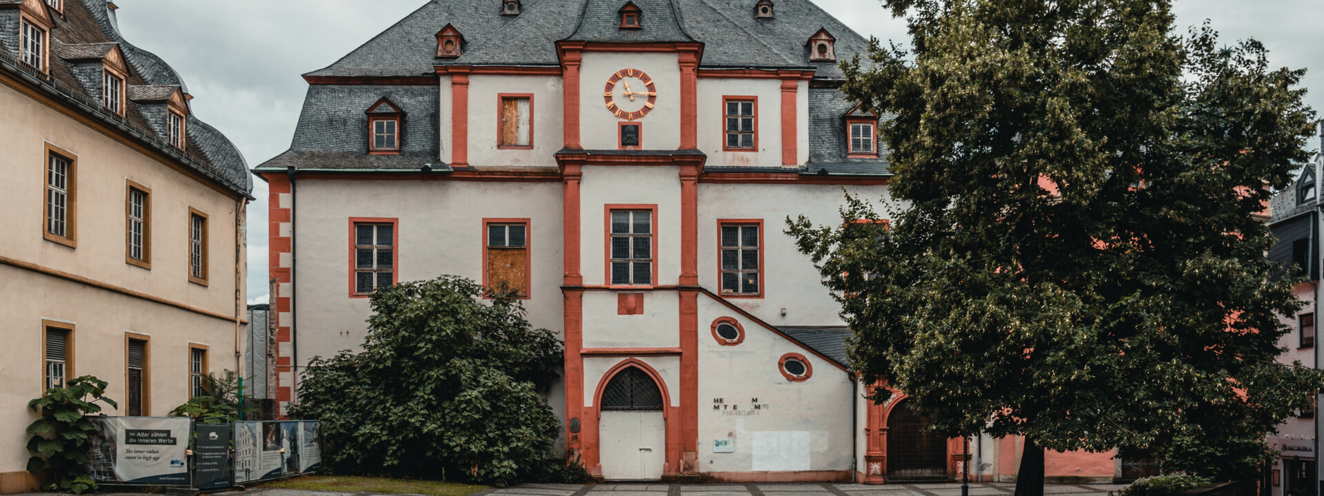 Altes Kauf- und Danzhaus in Koblenz neben dem gotischen Schöffenhaus ©Koblenz-Touristik GmbH